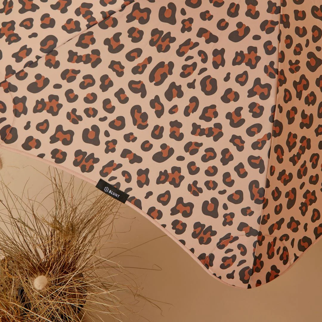 BLUNT Classic Safari Leopard Umbrella - Image 6