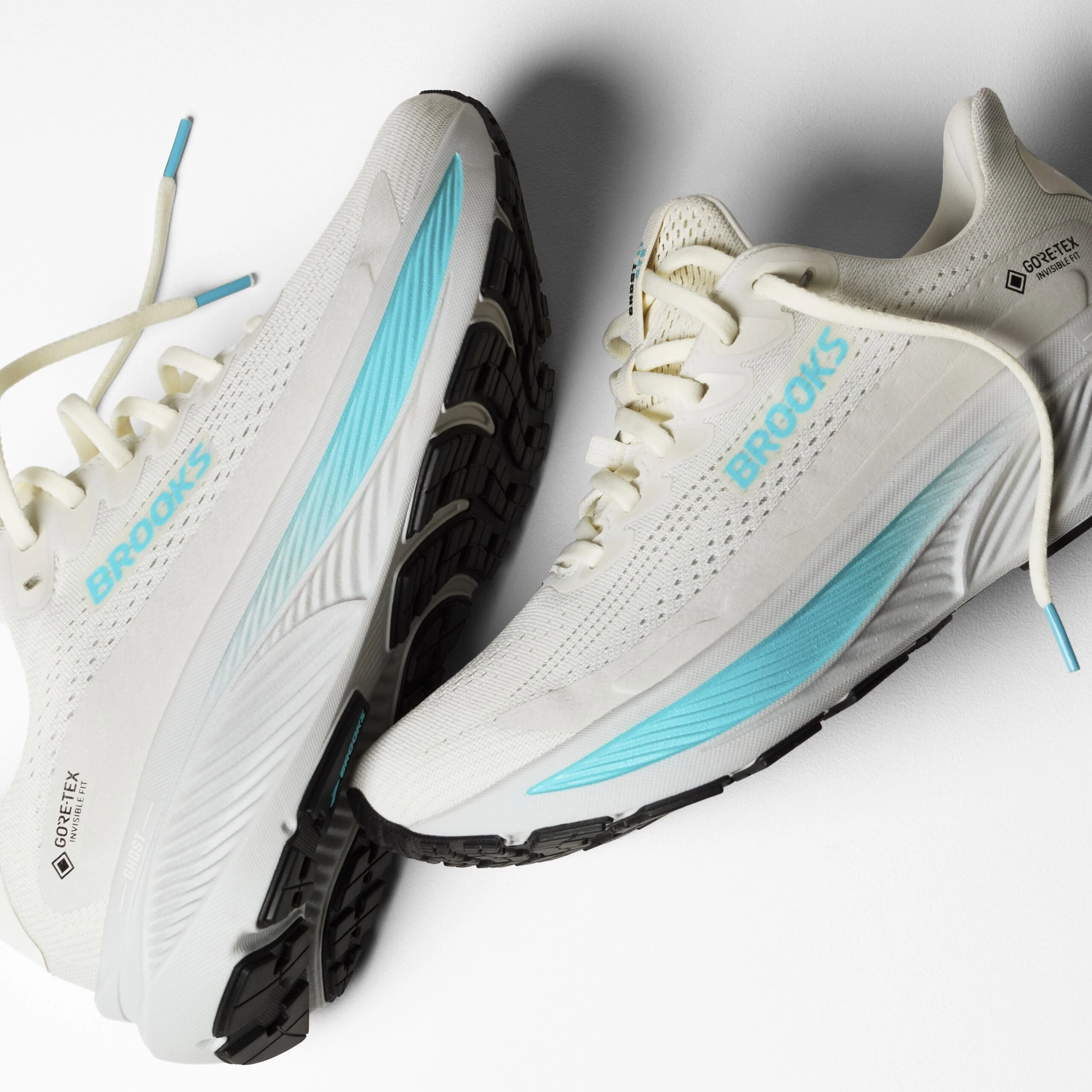 Brooks Ghost 17 GTX Women's Road Running Shoes - Image 2