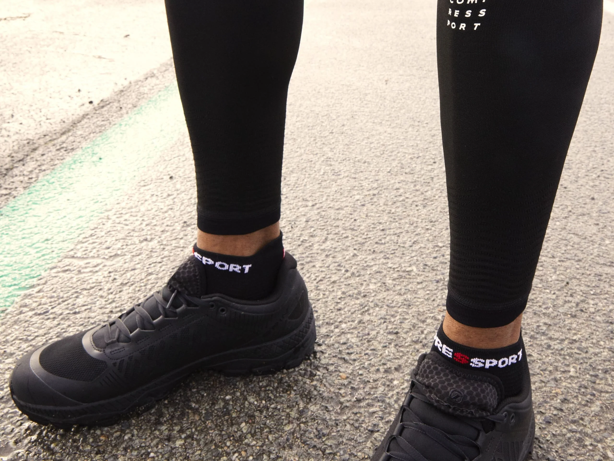 Compressport Pro Racing Socks V4.0 Run Low - Image 4