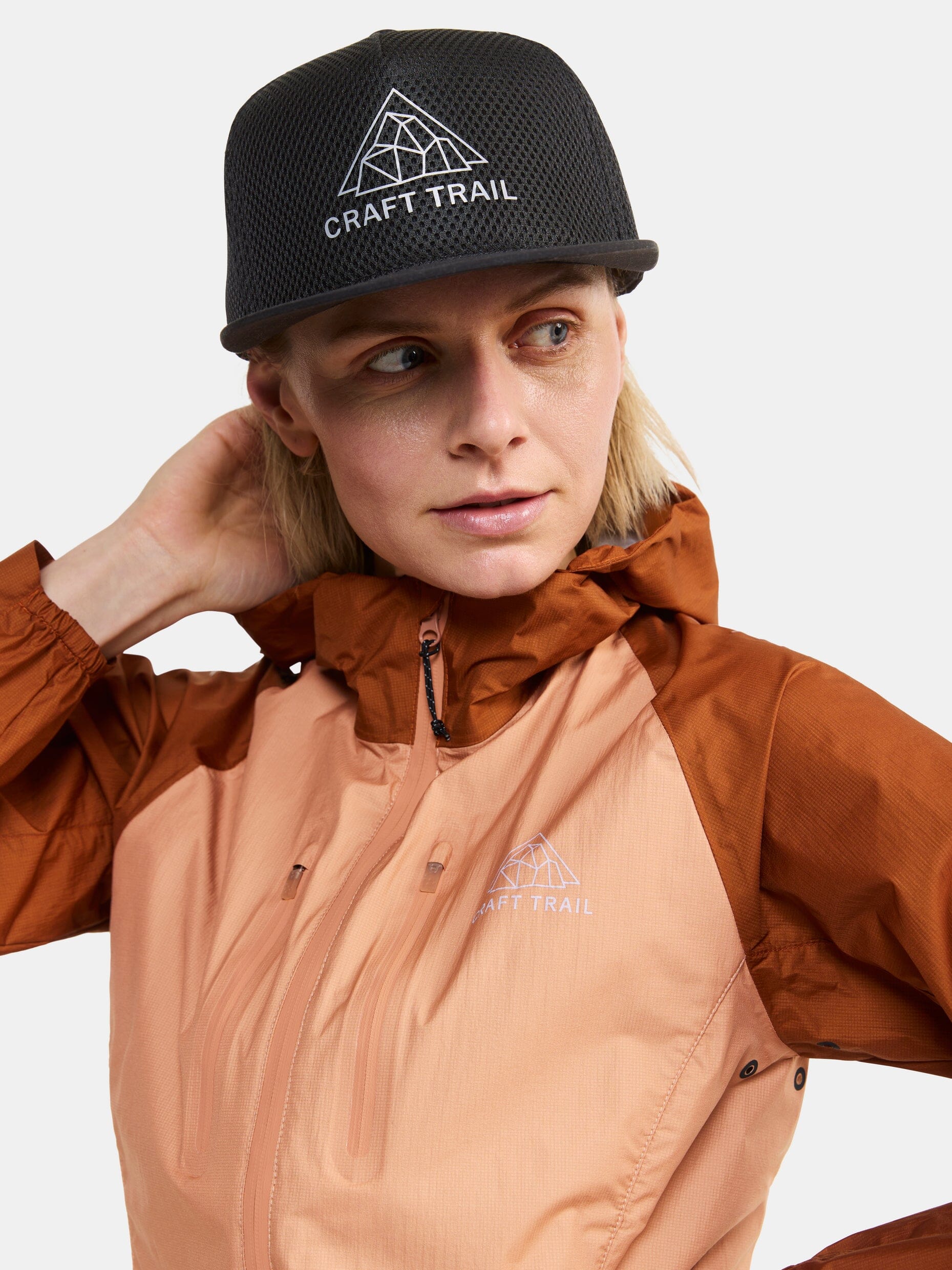 CRAFT PRO Trail 2L Light Weight Jacket Women's Waterproof - Image 10