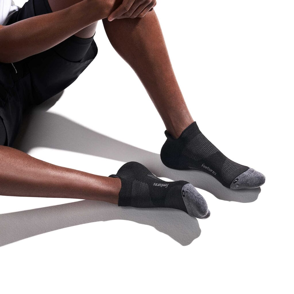 Feetures Elite Light Cushion No Show Tab Socks - Image 7