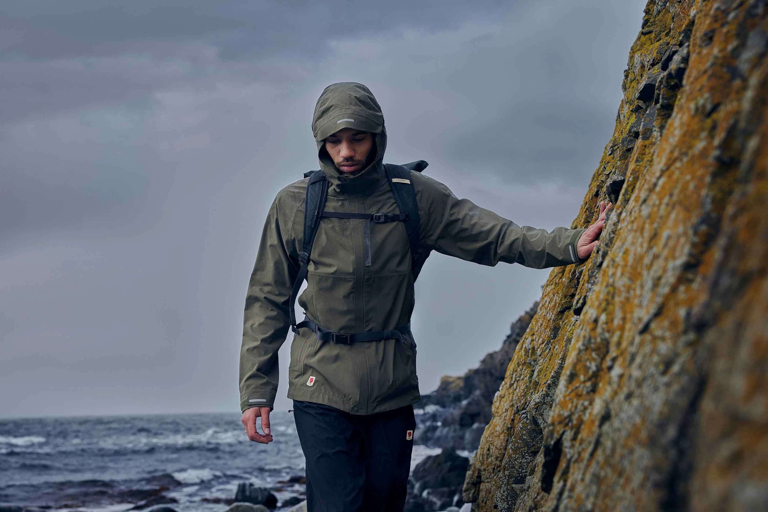 Fjallraven High Coast Hydratic Trail Jacket Men's - Image 9