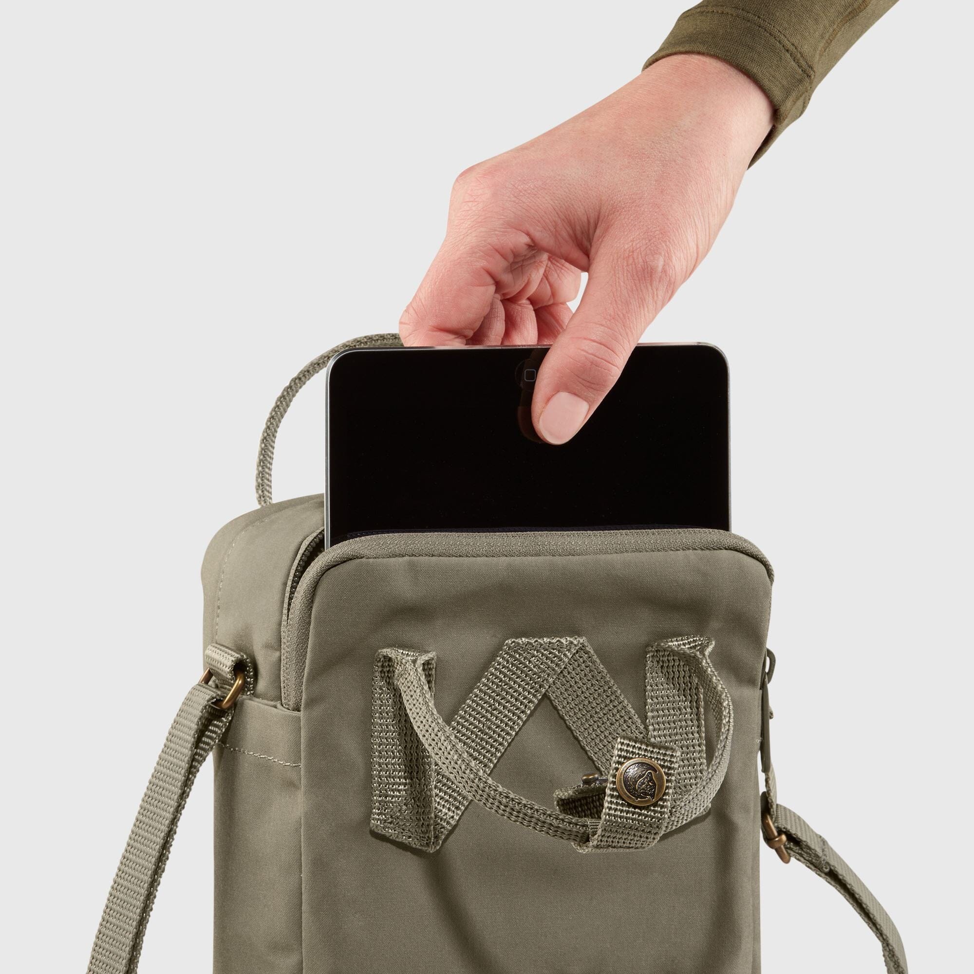 Fjallraven Kanken Sling Messenger Bag - Image 12