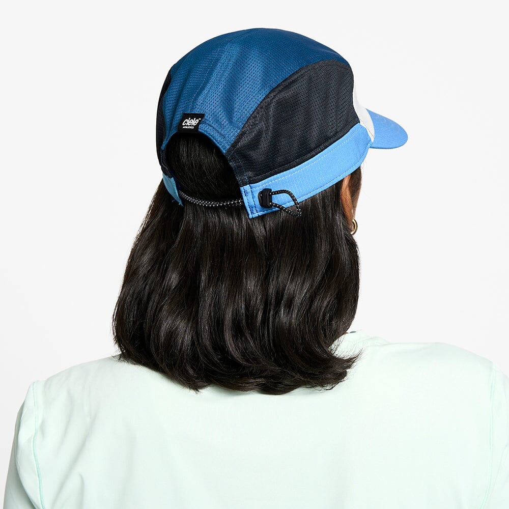 Ciele FSTCap SC - Field - Iconic SL - White/Cobalt Hat - Image 4
