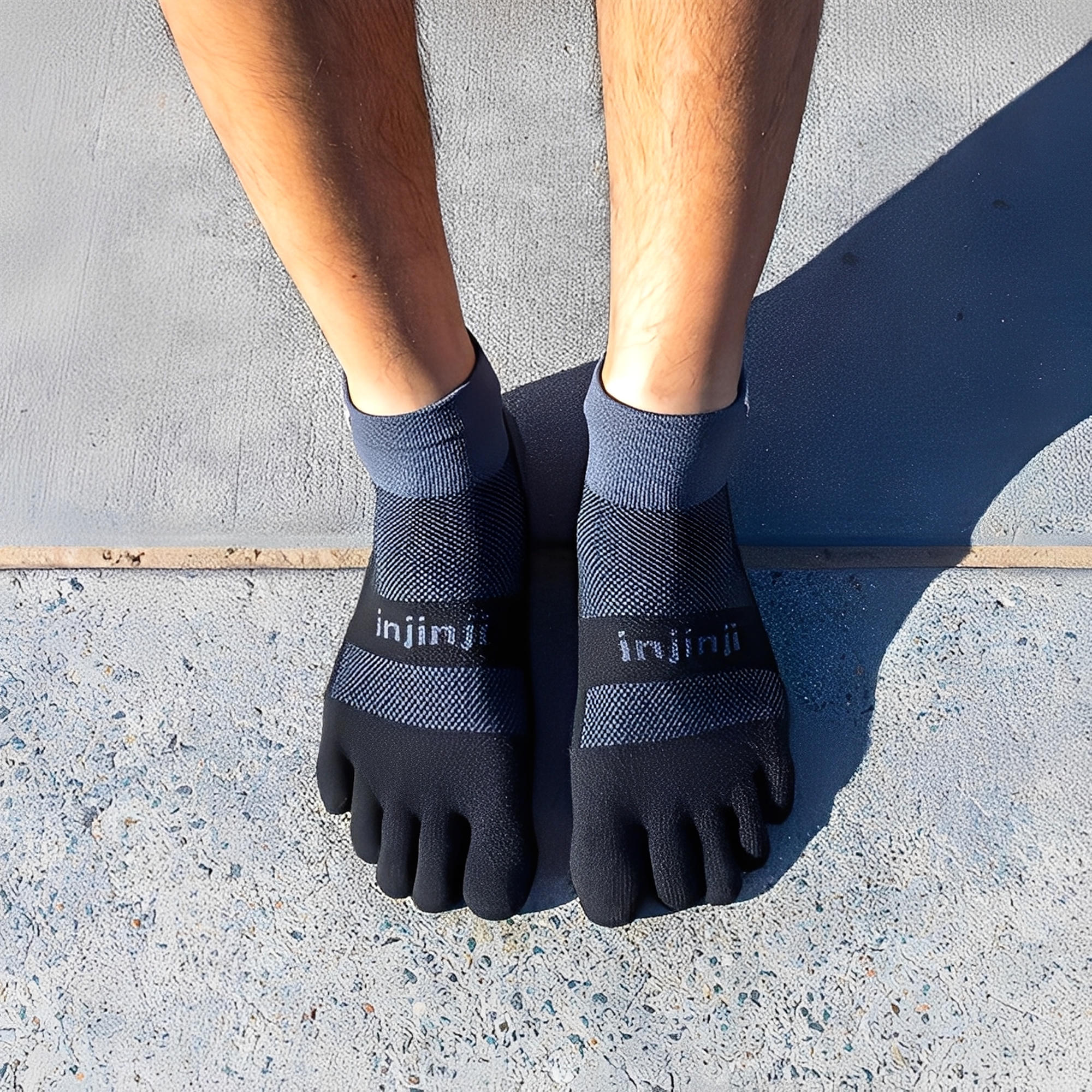 Injinji Run Midweight Mini-Crew Socks - Image 5