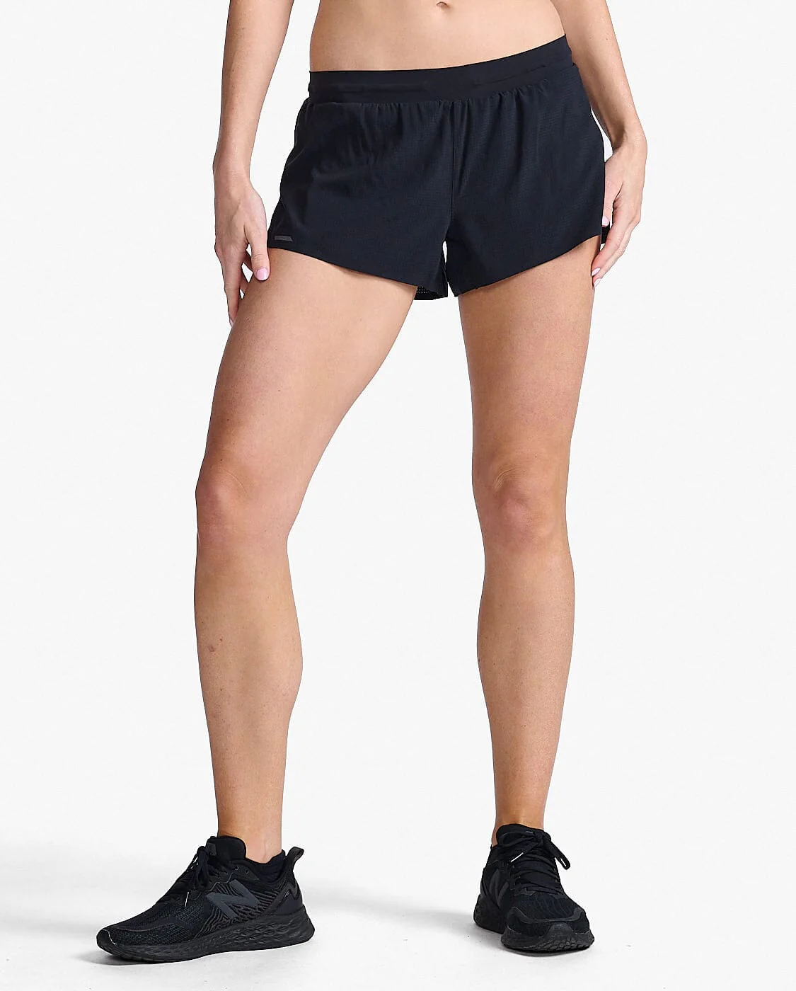 2XU Women's Light Speed 3" Shorts WR6956B - Image 7