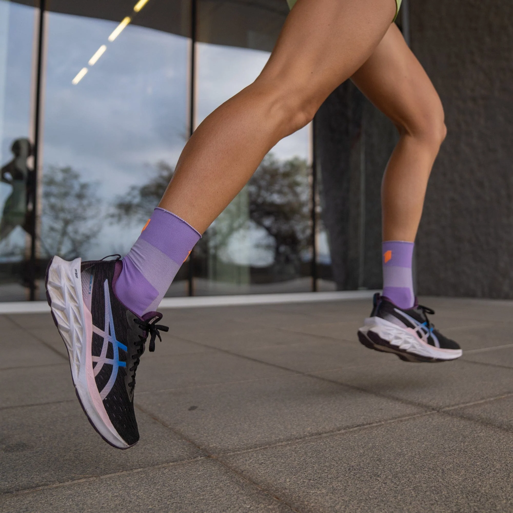 SPORCKS Marathon Purple - Marathon Running Socks - Image 3