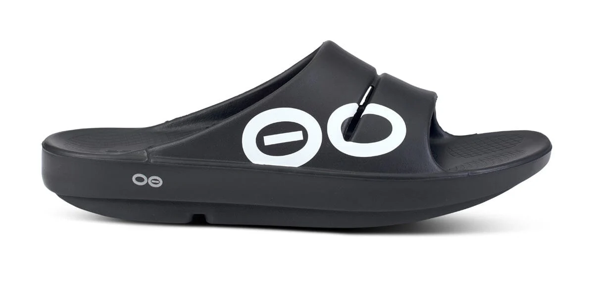OOFOS Unisex OOahh Sport Slide Sandal - Black White - Image 2