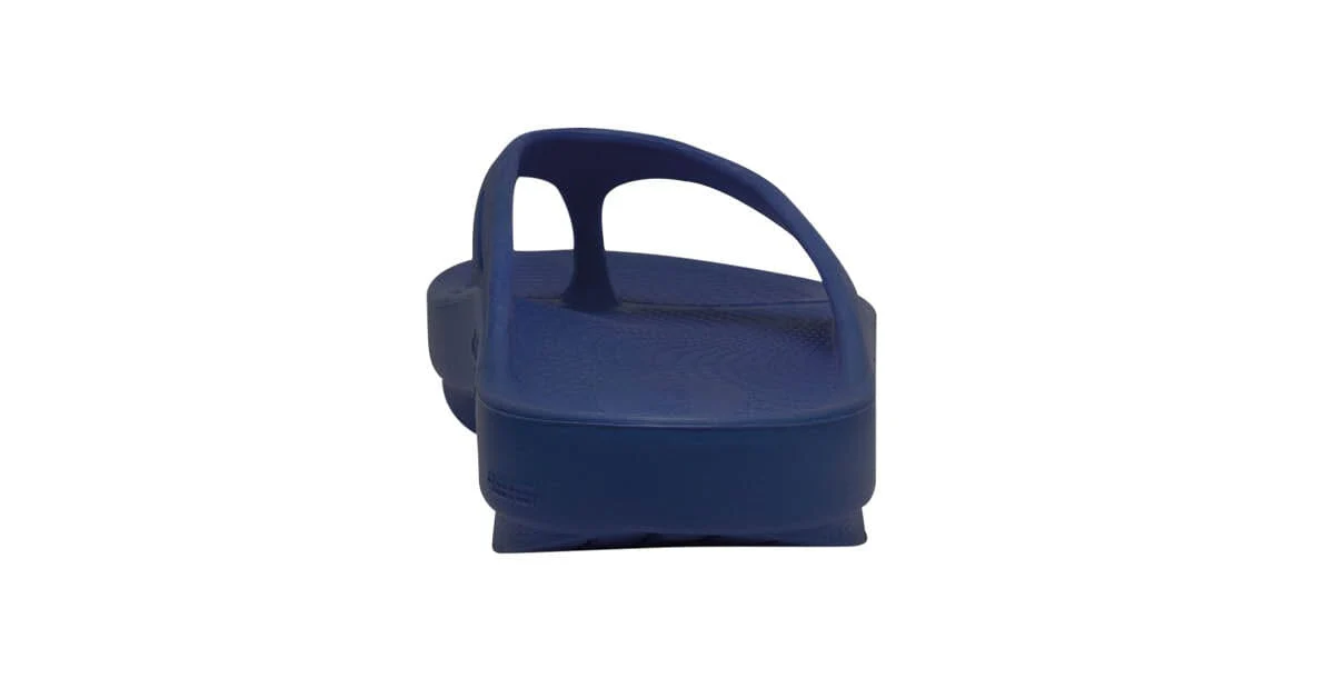 OOFOS Unisex OOriginal Thong Sandal - Navy - Image 7