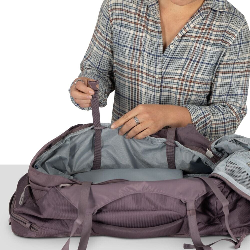 Osprey Fairview 40 Travel Pack (2026) - Image 15