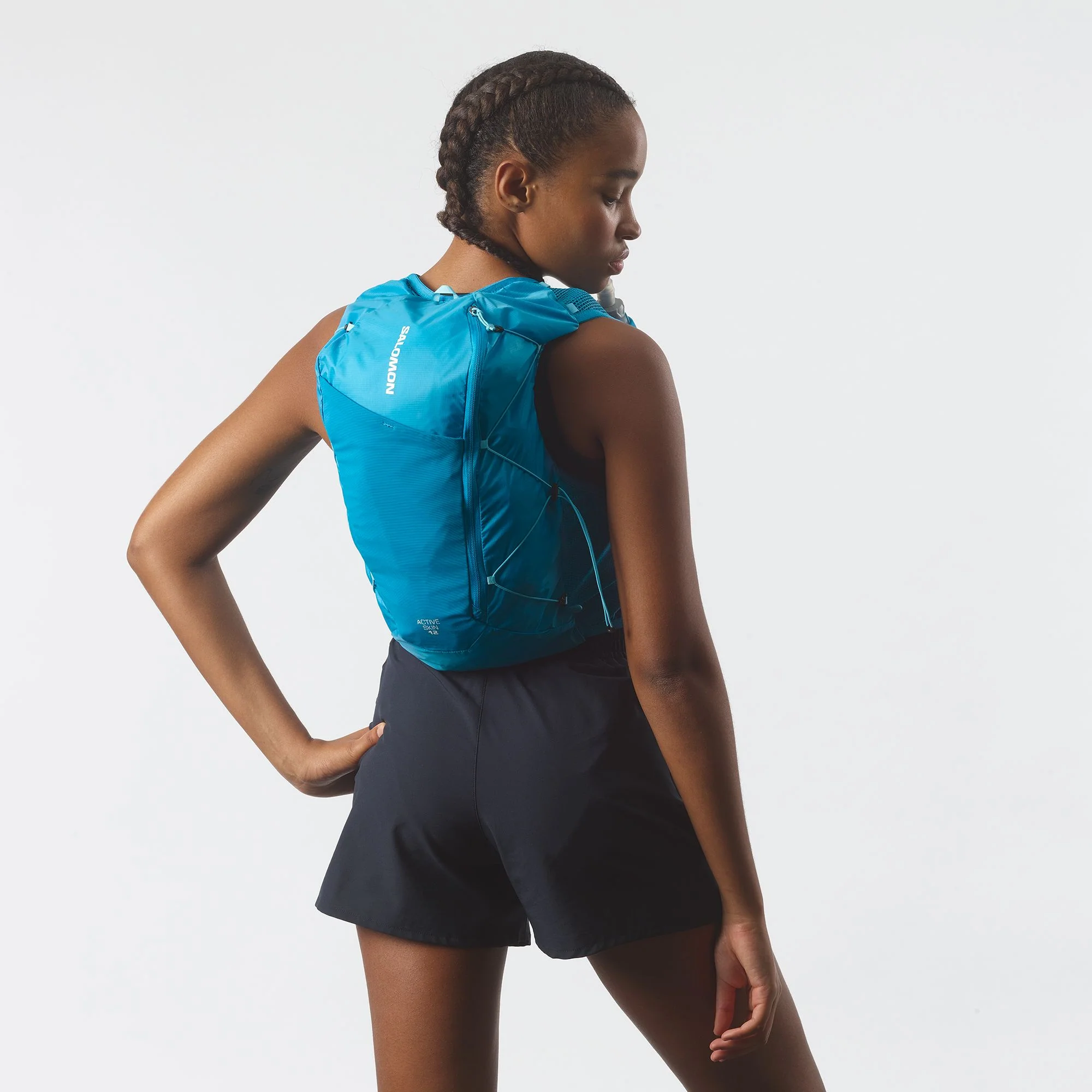 Salomon Active Skin 12 Unisex Running Vest - Image 4