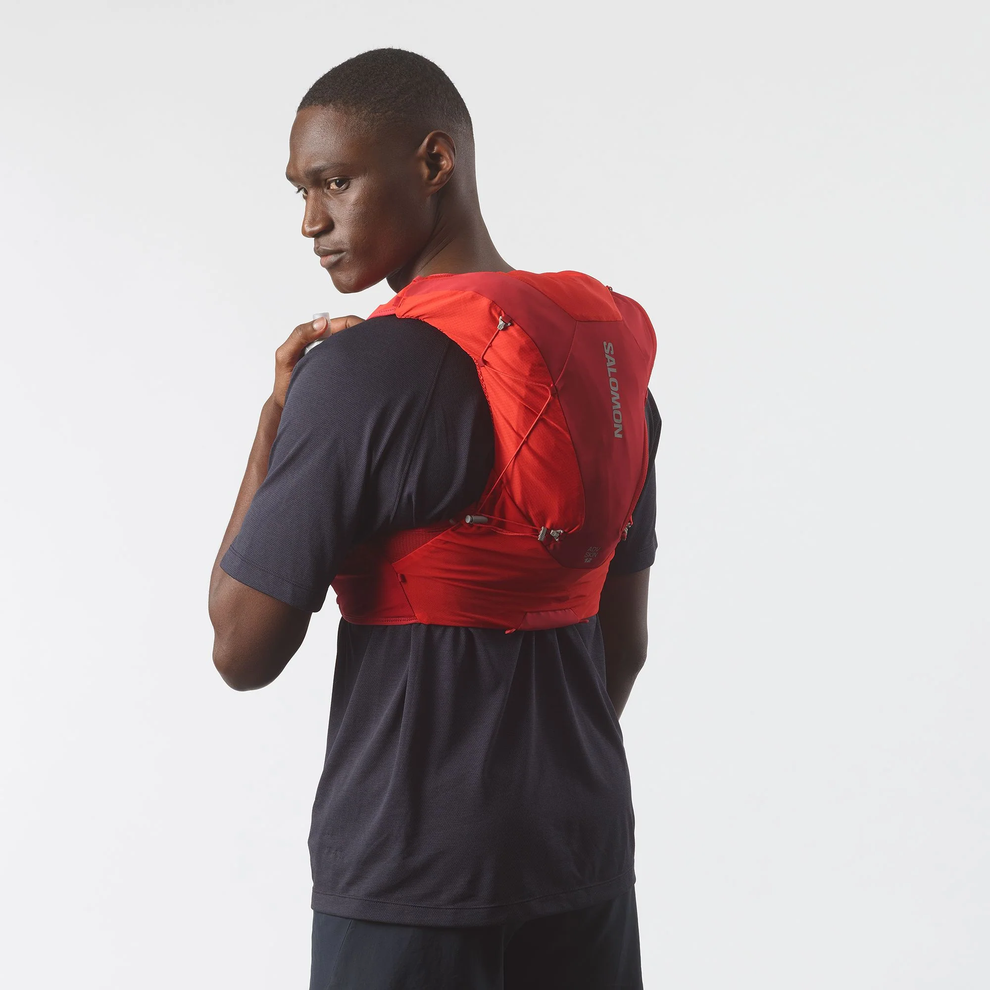 Salomon Adv Skin 12 Unisex Running Vest (2025) - Image 4