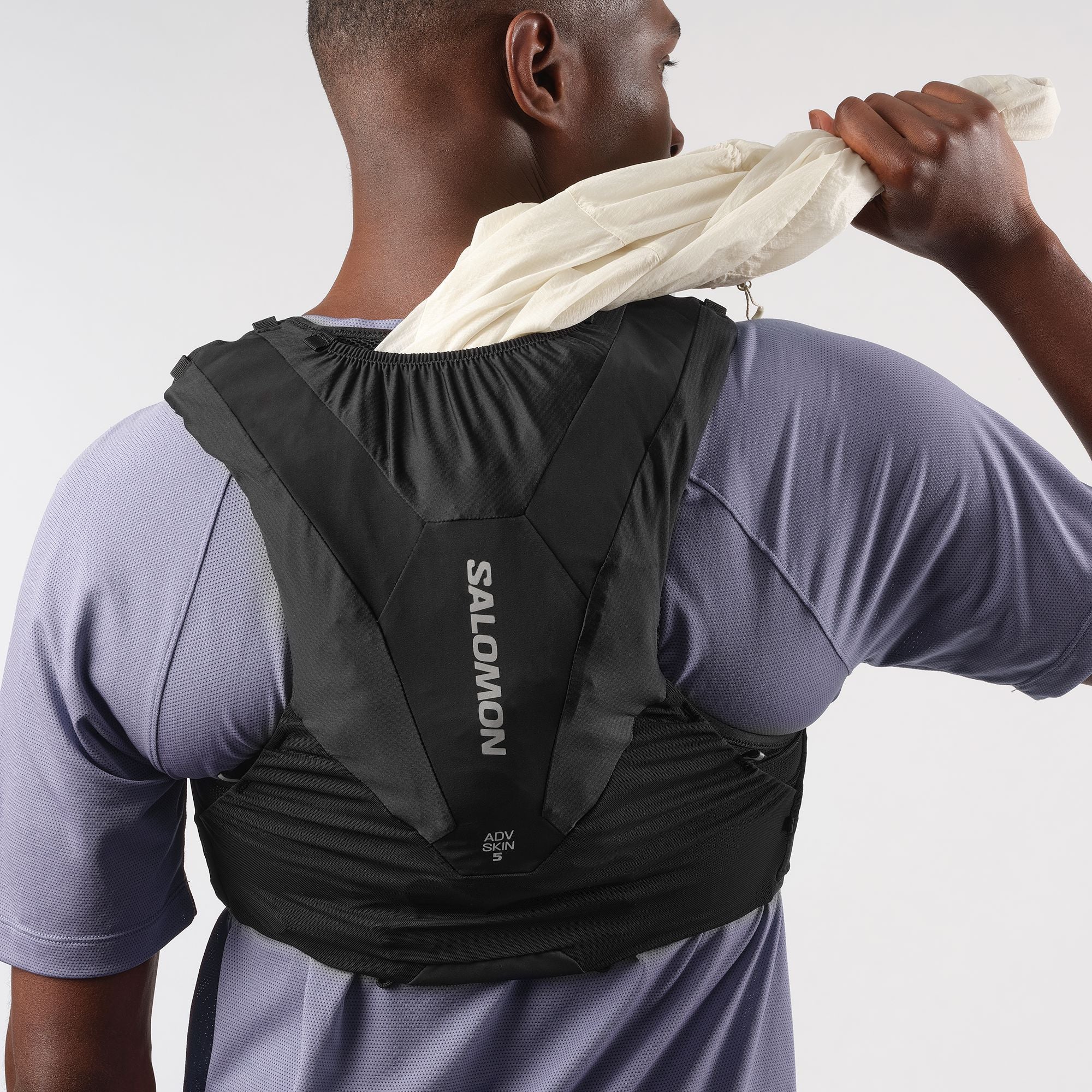 Salomon Adv Skin 5 Unisex Running Vest (2025) - Image 8
