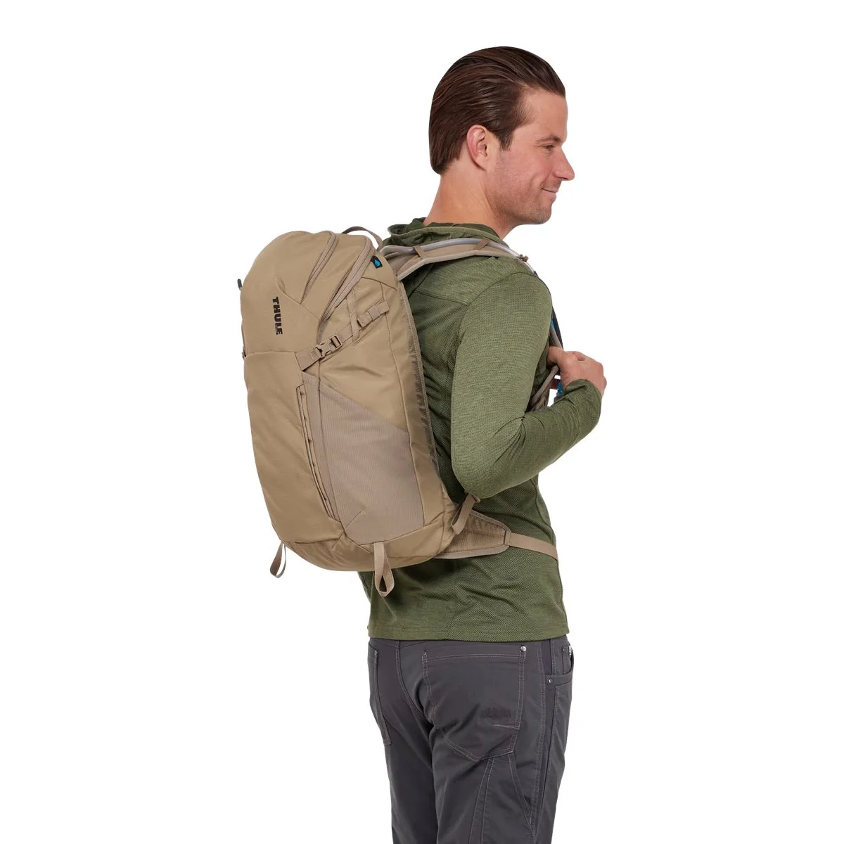 Thule AllTrail Hydration Pack 22L - Image 3