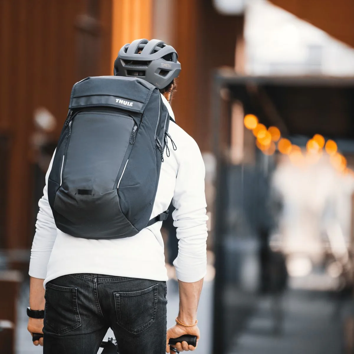 Thule Paramount Commuter Backpack 27L - Image 6
