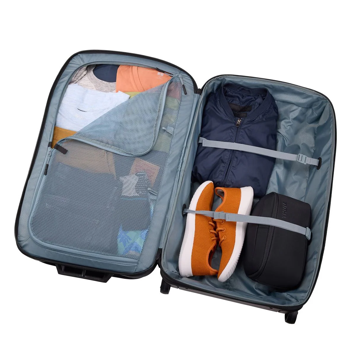 Thule Subterra 2 Check-in Suitcase Wheeled Duffel 70cm - Image 3