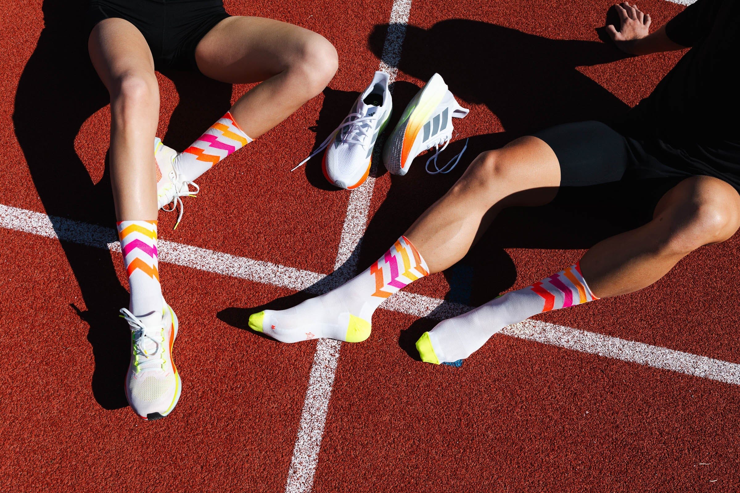Incylence Ultralight Waves Electric Socks - Image 3