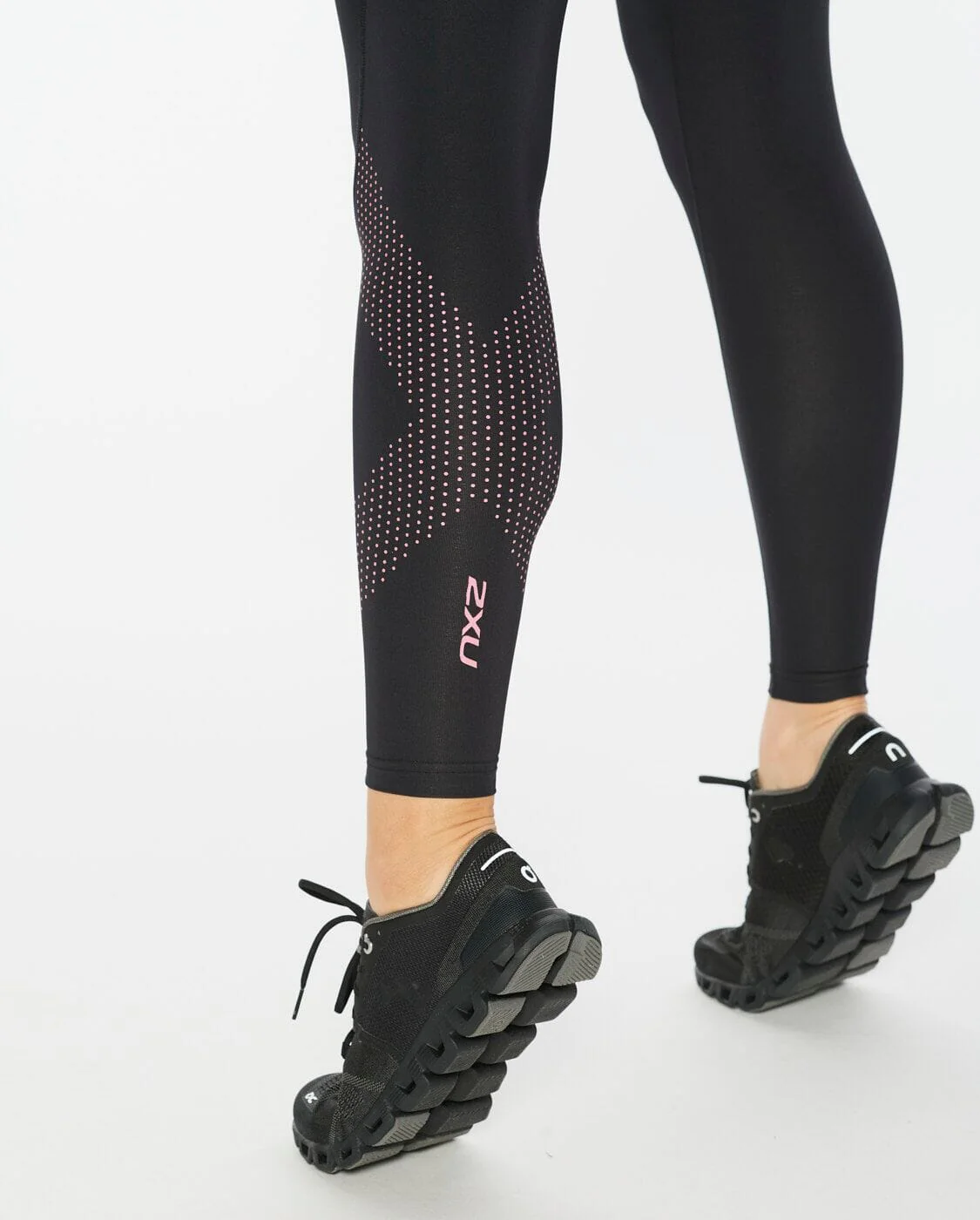 2XU Women's Motion Mid-Rise Compression Tights WA2864B - Image 19
