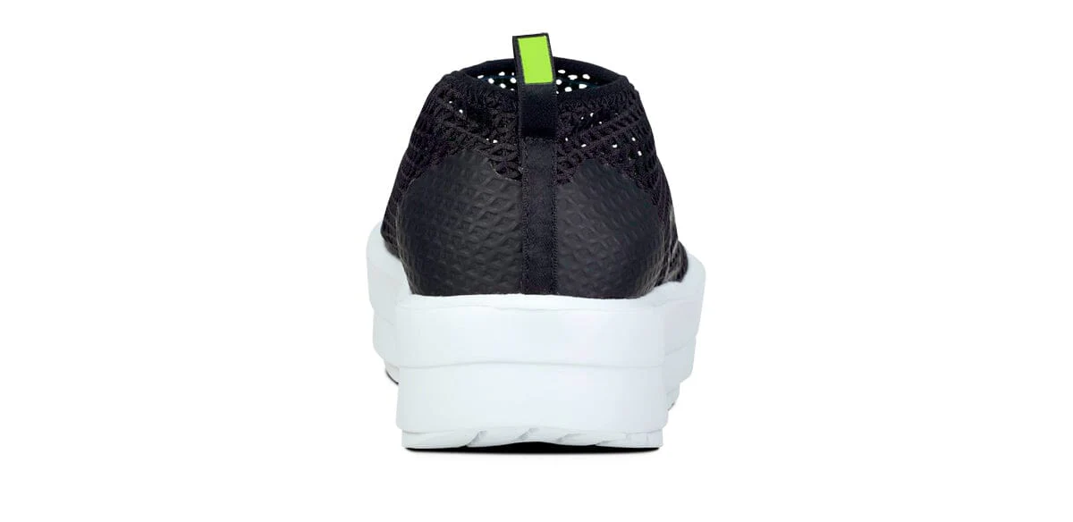OOFOS Women's OOmega Chukka Shoe - White Black - Image 7