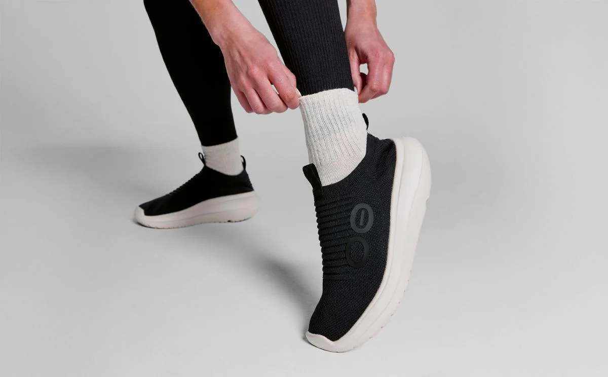 OOFOS Women's OOmy Zen - Image 4